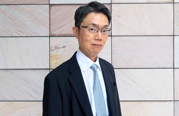 児玉 栄司